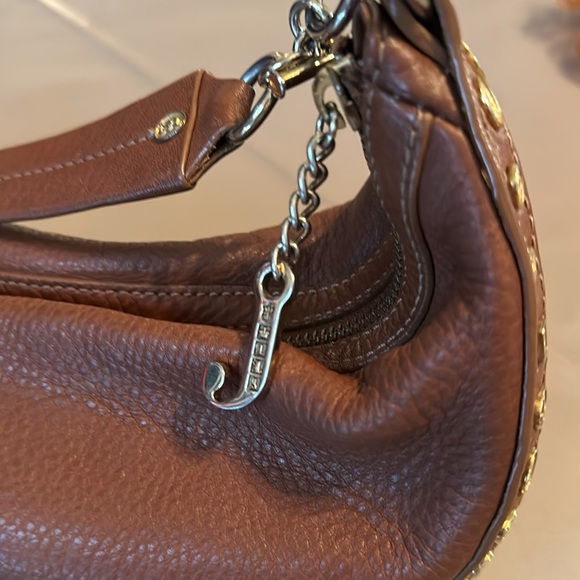 Juicy Couture - Picture 2 of 4